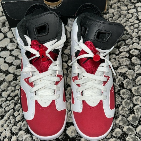 Jordan Carmine 6 - Picture 1 of 4